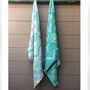 A12 Teema THE TIFFANY TRIBAL Towel‎